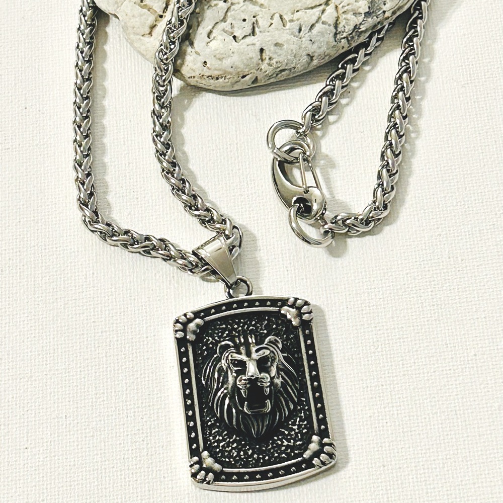 Lion head silver Pendant Necklace Stainless Steel